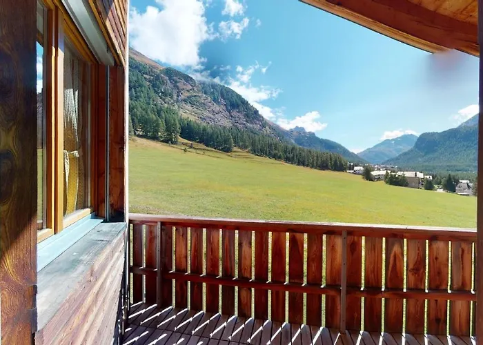 Abitaziun Charrers - * Pontresina